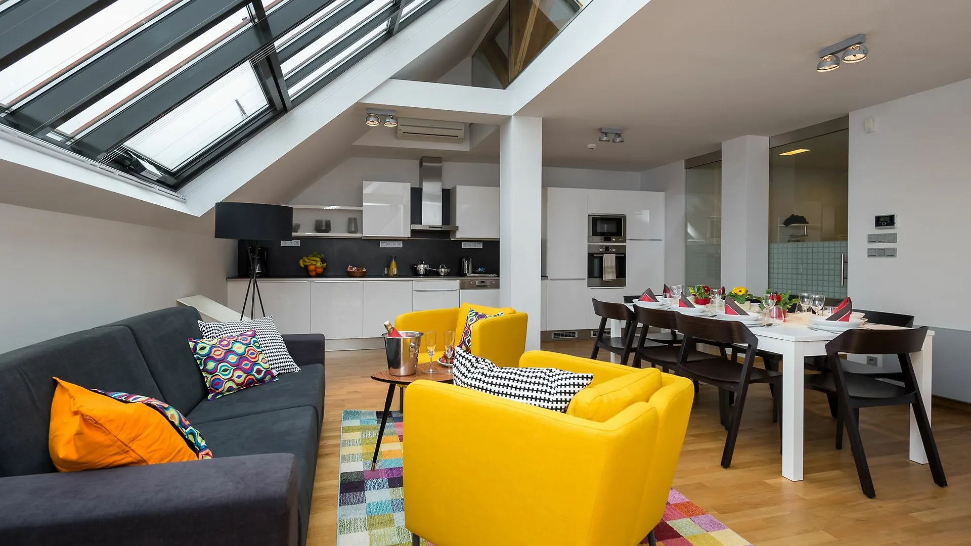 Empirent Apartments Wenceslas Square Prague