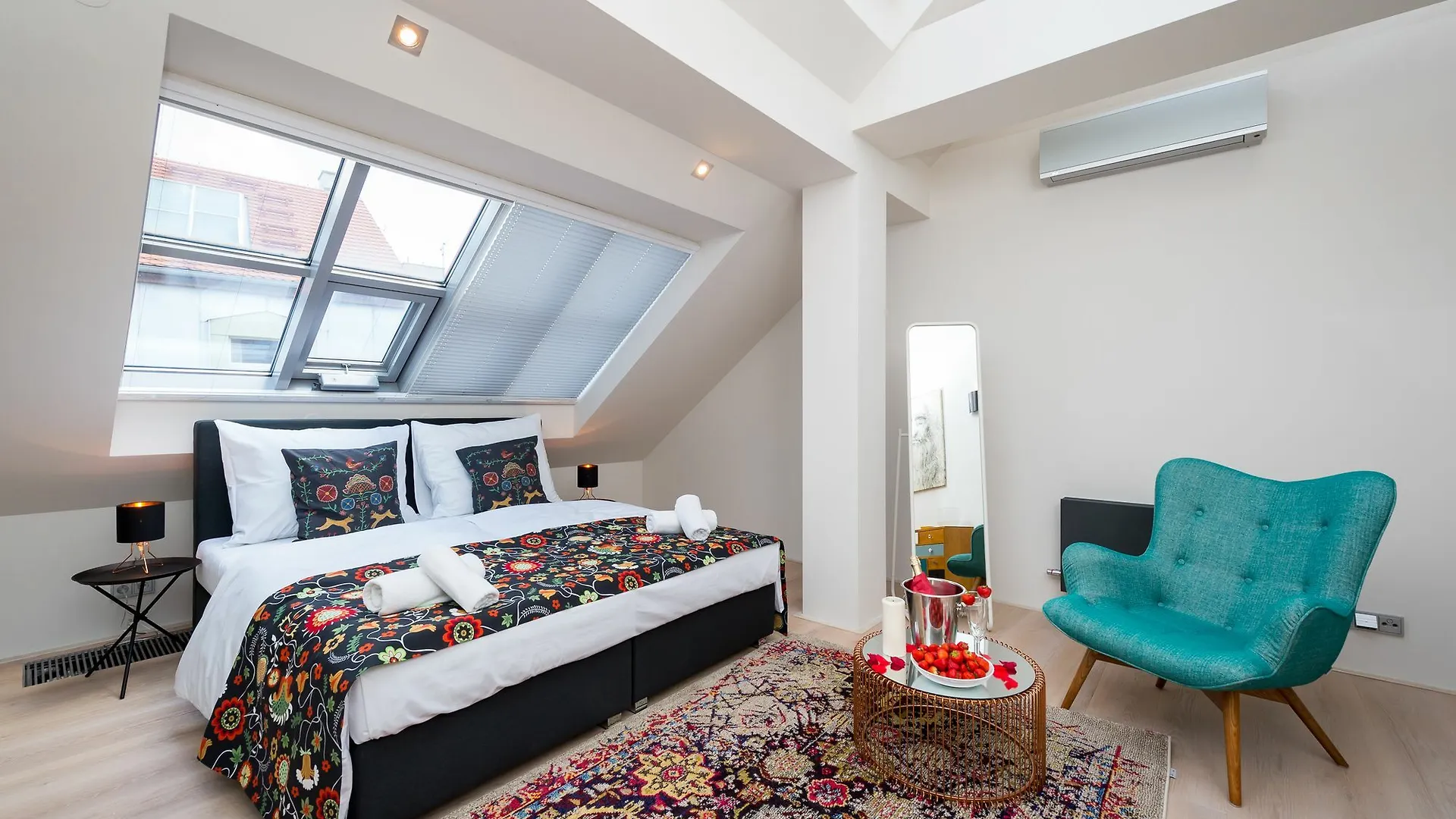 Empirent Apartments Wenceslas Square Prague 0*,